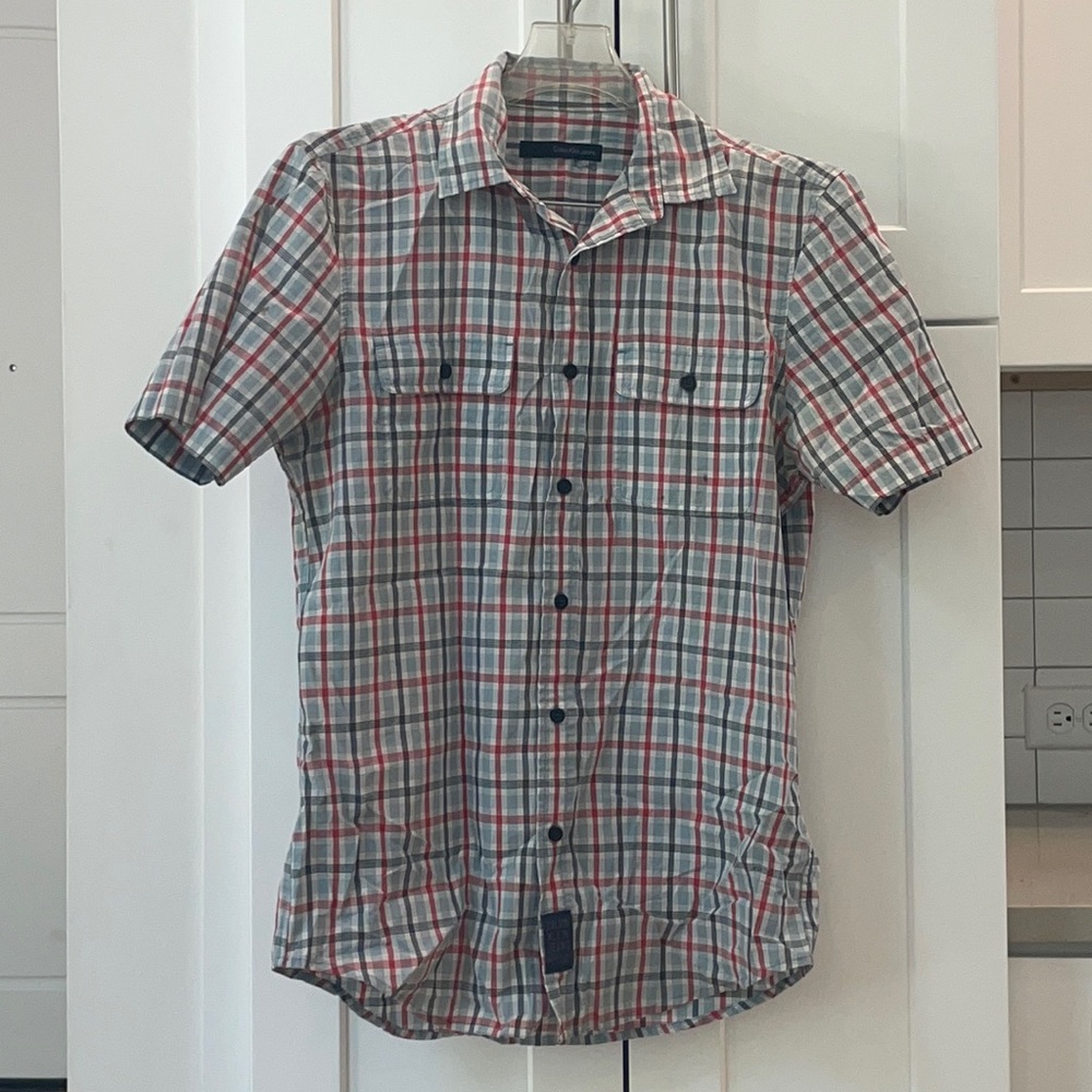 Calvin Klein Short Sleeve Button Down Small